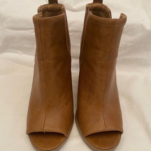 qupid open toe booties